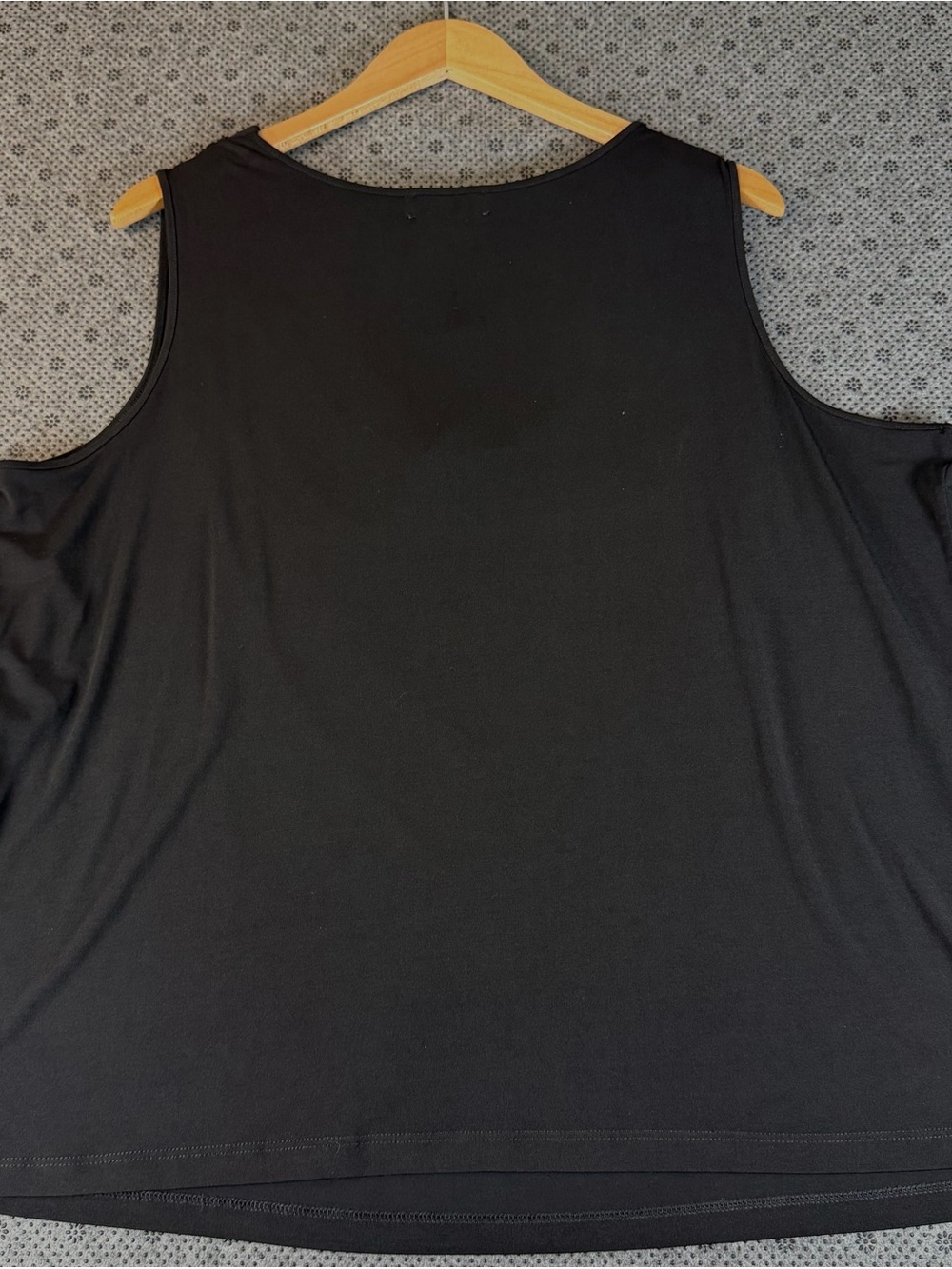 Calvin Klein Draped Cowl Neck Sleeveless Top - Picture 7 of 7